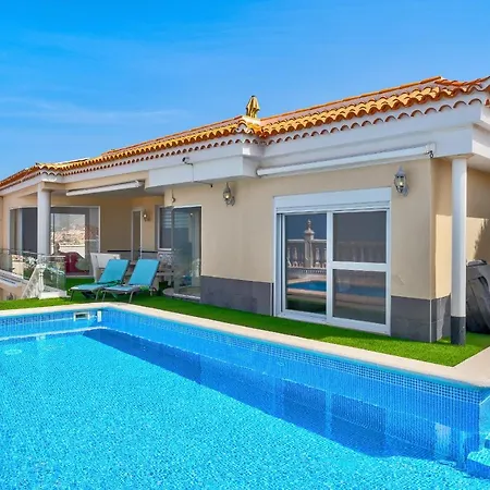 别墅 Marina Luxury Sea View Private Pool & Garden - *