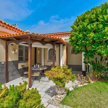 Villa Marina Luxury Sea View Private Pool & Garden - *