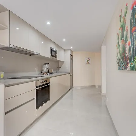 Marina Luxury Sea View Private Pool & Garden - 别墅 阿德耶